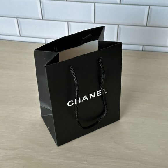 Chanel Gift Bag - Picture 2 of 3